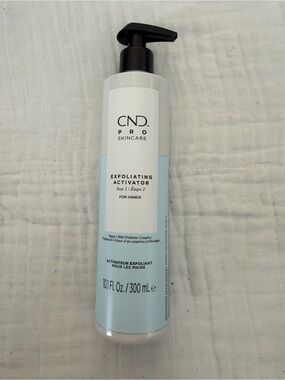 New CND PRO Skincare Exfoliating Activator For Hands 300mL